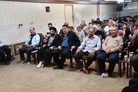 تصاویر/ نشست صمیمی امام جمعه شهرستان خوی با خادمین نماز جمعه