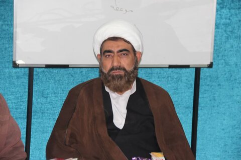 تصاویر / جلسه نشست   بیان احکام در مرکز پاسخگویی به سوالات شرعی حوزه علمیه قزوین