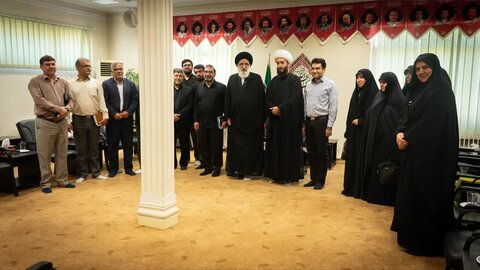 تصاویر|نشست تخصصی قرارگاه مردمی تحول اجتماعی البرز با حضور هیئت اندیشه‌ورز و نماینده ولی فقیه