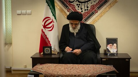 تصاویر|نشست تخصصی قرارگاه مردمی تحول اجتماعی البرز با حضور هیئت اندیشه‌ورز و نماینده ولی فقیه