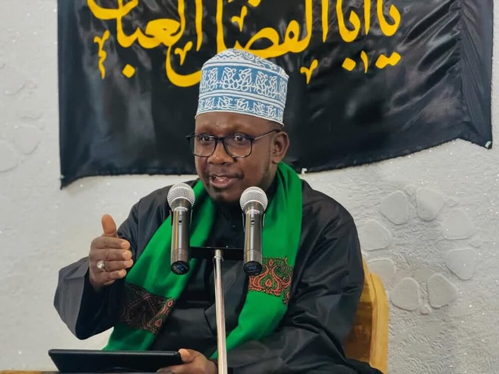 Sheikh Abdurazak Amiri: “Hakuna Mwenye Mamlaka ya Kumtoa au Kumuingiza Mtu Kwenye Uislamu Isipokuwa Mwenyezi Mungu”