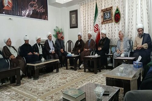 مراسم تکریم و معارفه مدیر جدید حوزه علمیه هرسین برگزار شد