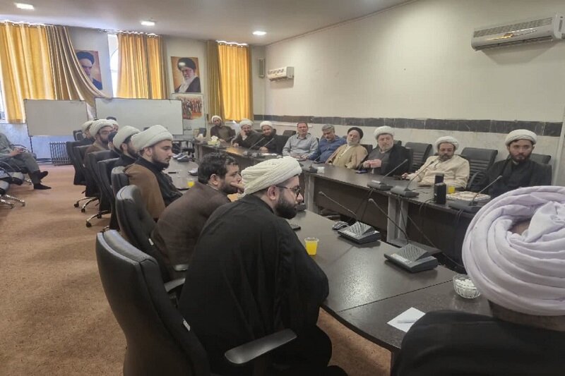 اختتامیه دوره سطح ۳ مذاهب اسلامی در کرمانشاه برگزار شد+عکس