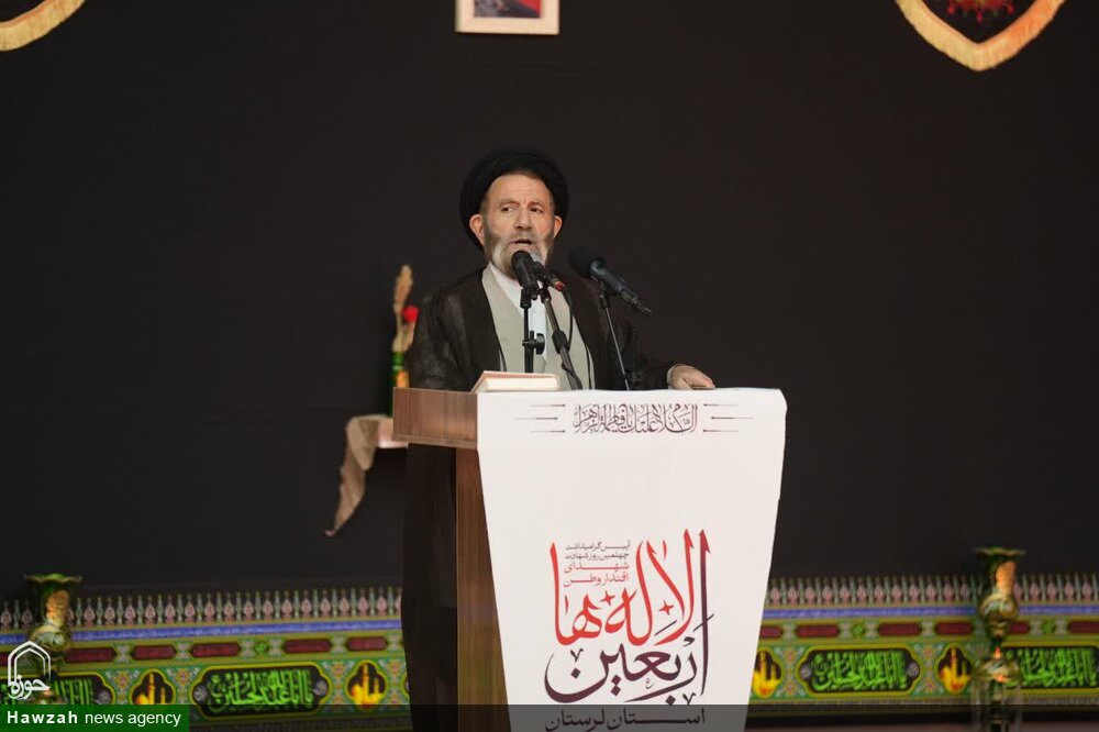 ایمان و بصیرت بازماندگان شهدا چراغ راه آیندگان و پشتوانه اقتدار نظام اسلامی است