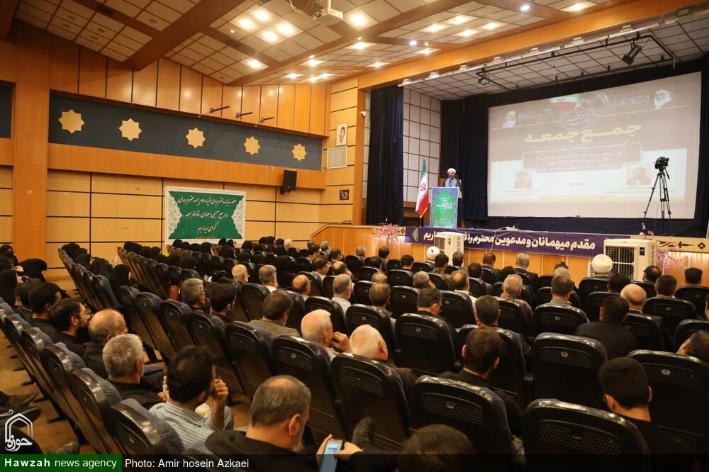 تصاویر /  گردهمایی خادمین نماز جمعه همدان