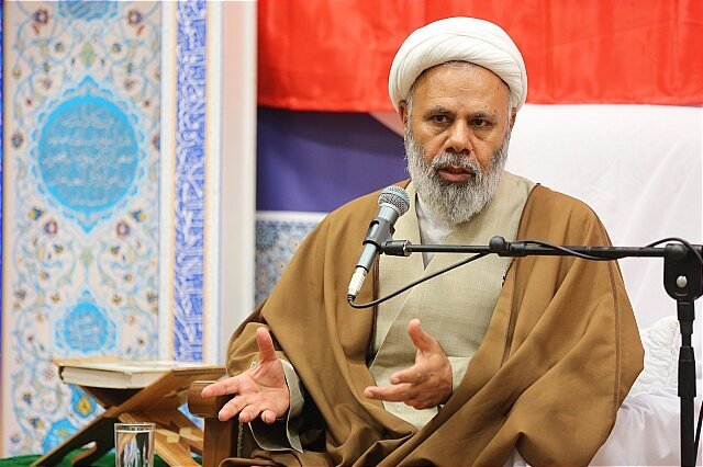 دفاع از مظلوم، ریشه اساسی قیام امام حسین(ع) است