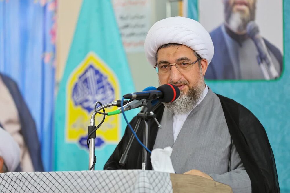 دشمنان بدانند مردم ایران اجازه تعرض به کشور را نمی‌دهند