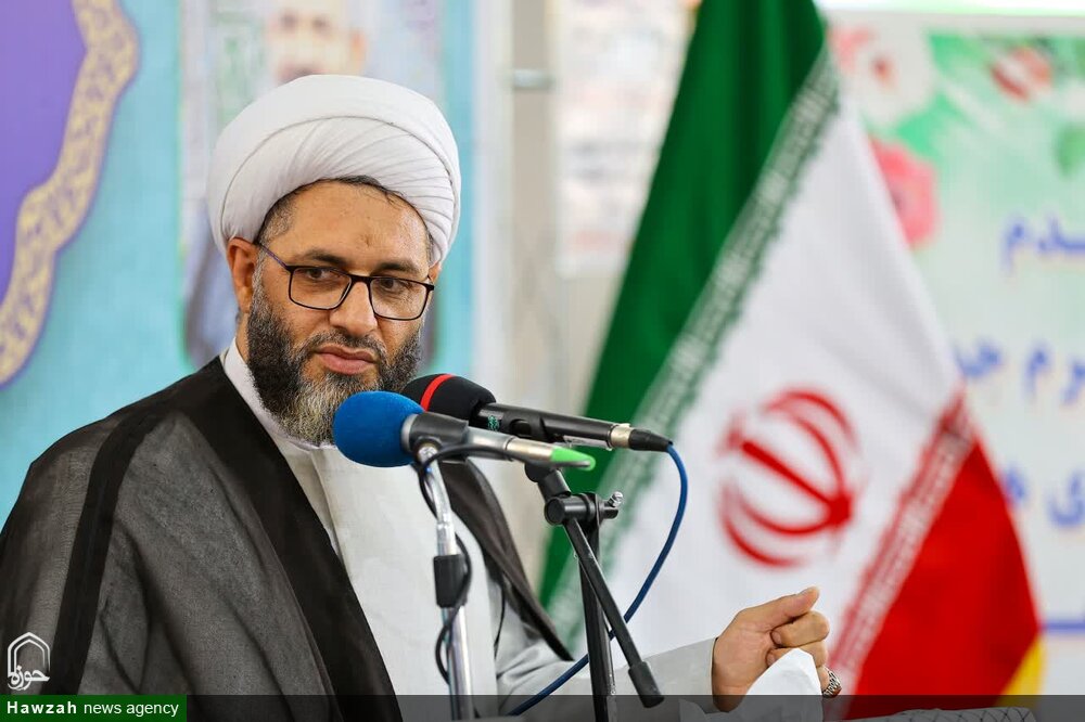 نماز جمعه سنگر وحدت و آگاهی‌بخشی به جامعه است