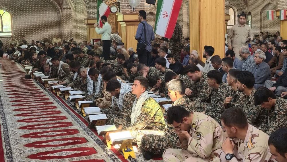 مراسم گرامیداشت چهلمین روز شهادت در سردشت