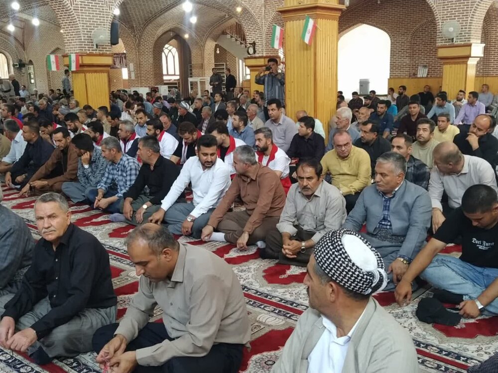 مراسم گرامیداشت چهلمین روز شهادت در سردشت