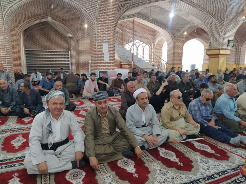 مراسم گرامیداشت چهلمین روز شهادت در سردشت