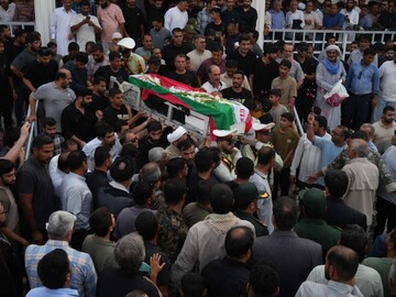 تصاویر/ تشییع شهید مدافع امنیت در عسلویه