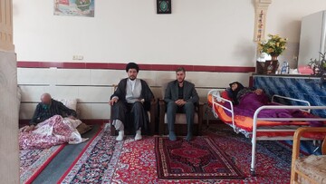 شهدا، مایه افتخار و مباهات انقلاب اسلامی هستند