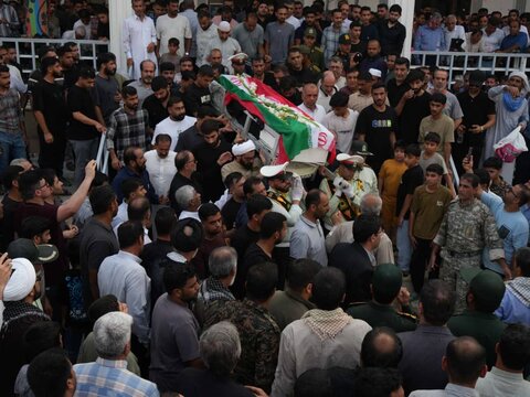 تصاویر/ تشییع شهید مدافع امنیت در عسلویه