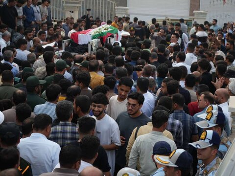 تصاویر/ تشییع شهید مدافع امنیت در عسلویه