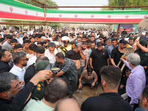 تصاویر/ تشییع شهید مدافع امنیت در عسلویه