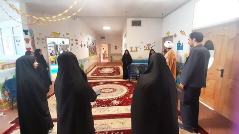 تصاویر/بازدید مدیر حوزه علمیه خواهران استان مرکزی از مهدکودک وابسته به مدرسه علمیه فاطمة الزهرا(س)ساوه