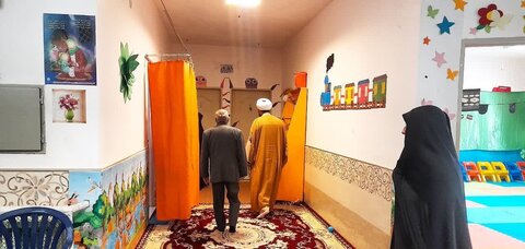 تصاویر/بازدید مدیر حوزه علمیه خواهران استان مرکزی از مهدکودک وابسته به مدرسه علمیه فاطمة الزهرا(س)ساوه