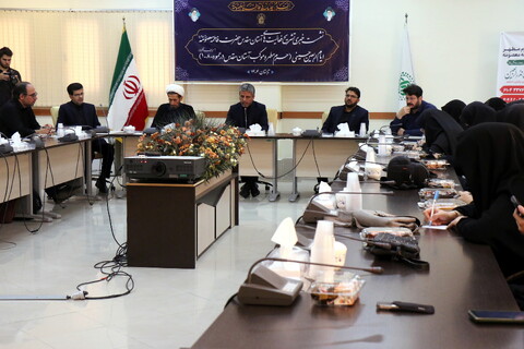 تصاویر/ نشست خبری «تشریح برنامه های آستان مقدس حضرت فاطمه معصومه سلام‌الله‌علیها در ایام اربعین