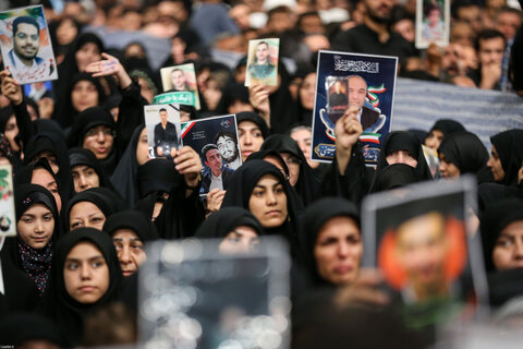 تصاویر/ مراسم بزرگداشت شهدای جنگ تحمیلی اخیر با حضور رهبر معظم انقلاب