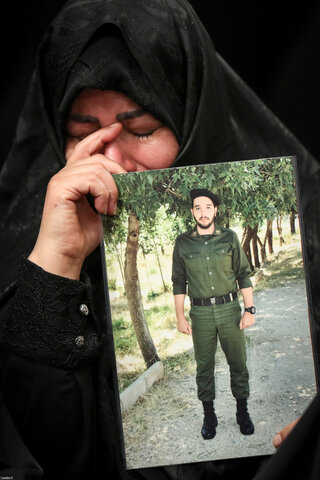 تصاویر/ مراسم بزرگداشت شهدای جنگ تحمیلی اخیر با حضور رهبر معظم انقلاب