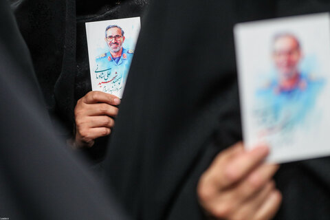 تصاویر/ مراسم بزرگداشت شهدای جنگ تحمیلی اخیر با حضور رهبر معظم انقلاب