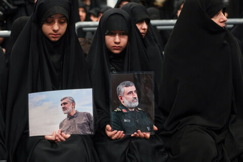 تصاویر/ مراسم بزرگداشت شهدای جنگ تحمیلی اخیر با حضور رهبر معظم انقلاب