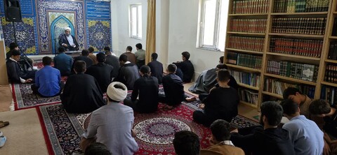 تصاویر/ درس اخلاق امام جمعه پارس آباد