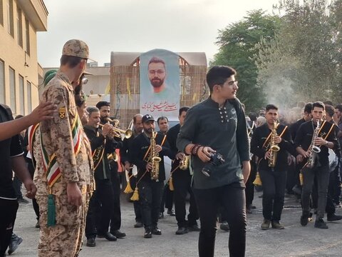 تصاویر/مراسم تشییع پیکر مطهر شهیدکباری در کاشان