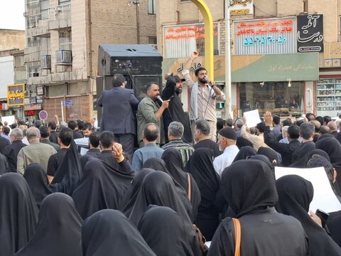 تصاویر/مراسم تشییع پیکر مطهر شهیدکباری در کاشان