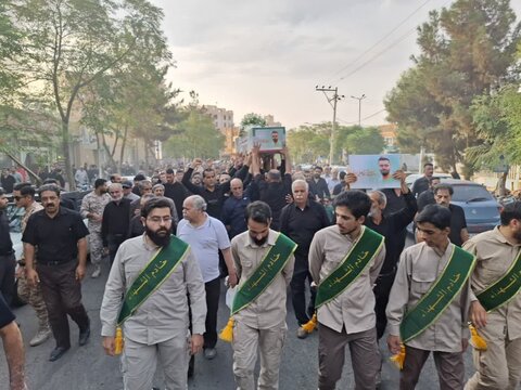 تصاویر/مراسم تشییع پیکر مطهر شهیدکباری در کاشان