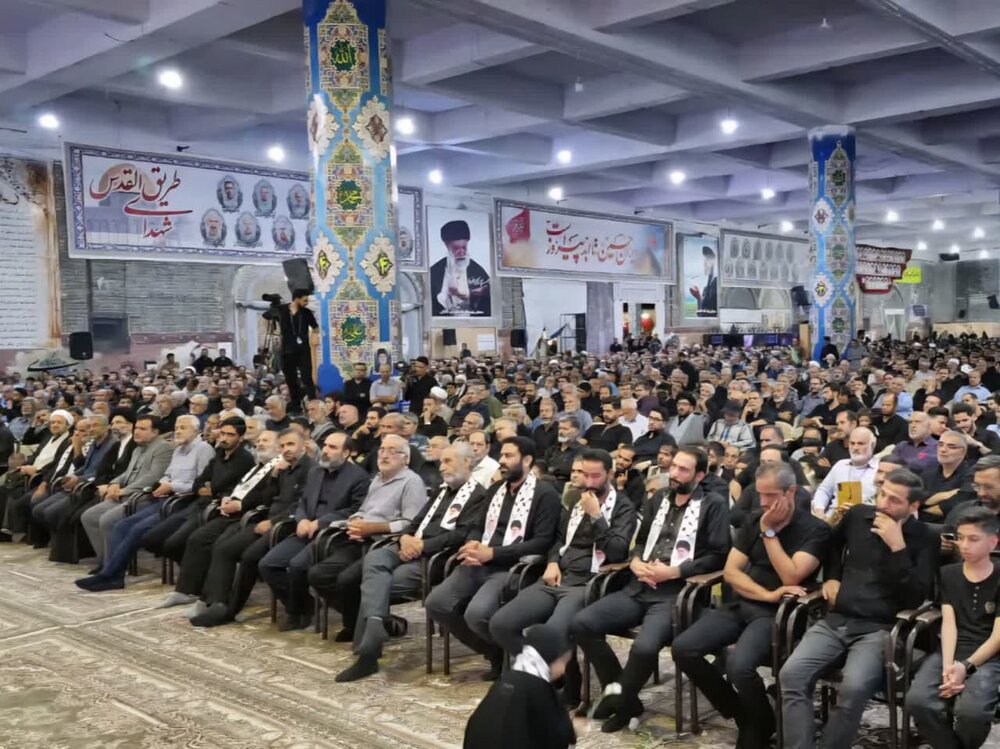 دشمنان به قدرت بازدارندگی ایران پی برده اند/ جوانان خودشان را برای تمدن نوین اسلامی آماده کنند