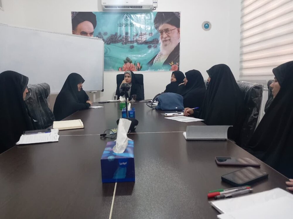 کارگاه روش تحقیق با محوریت ساختار مقالات علمی ویژه طلاب یزدی برگزار شد