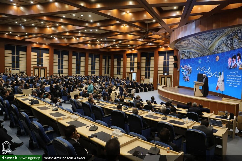 تصاویر / ستاد توسعه و پیشرفت استان همدان