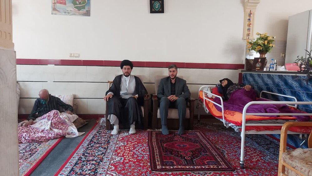 شهدا، مایه افتخار و مباهات انقلاب اسلامی هستند