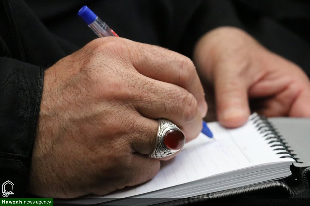 تصاویر/ دیدار اعضای ستاد نماز جمعه اردبیل با امام جمعه اردبیل