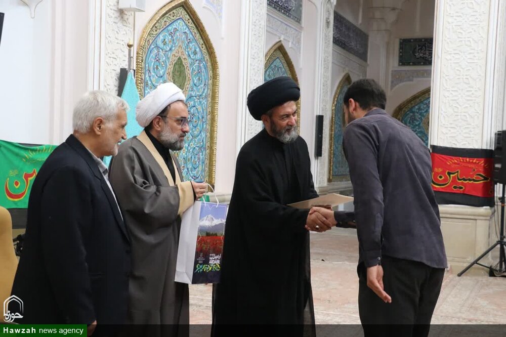 تصاویر/ دیدار اعضای ستاد نماز جمعه اردبیل با امام جمعه اردبیل