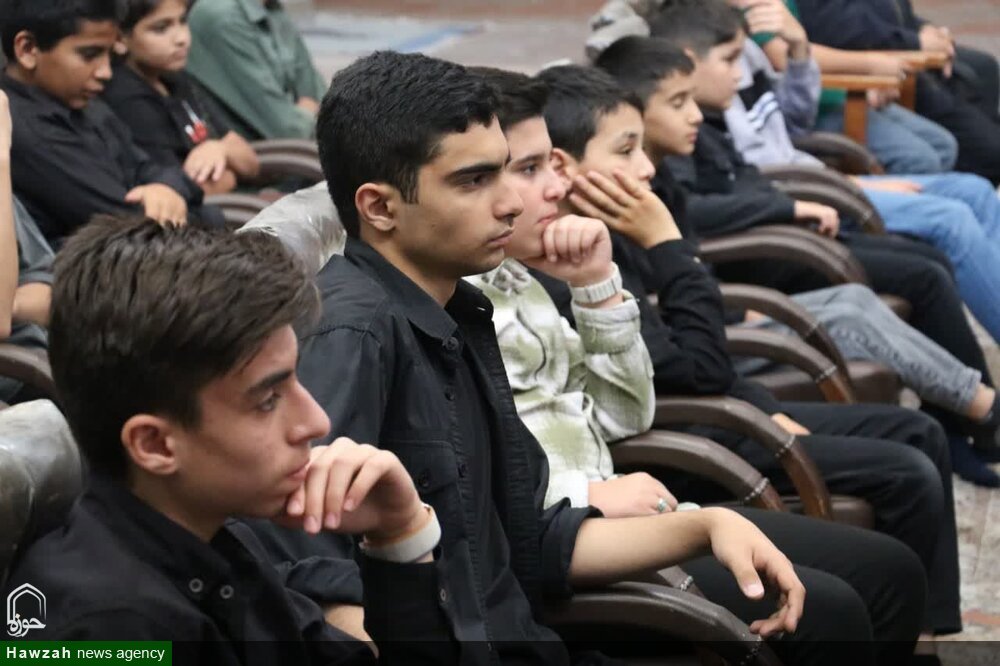 تصاویر/ دیدار اعضای ستاد نماز جمعه اردبیل با امام جمعه اردبیل