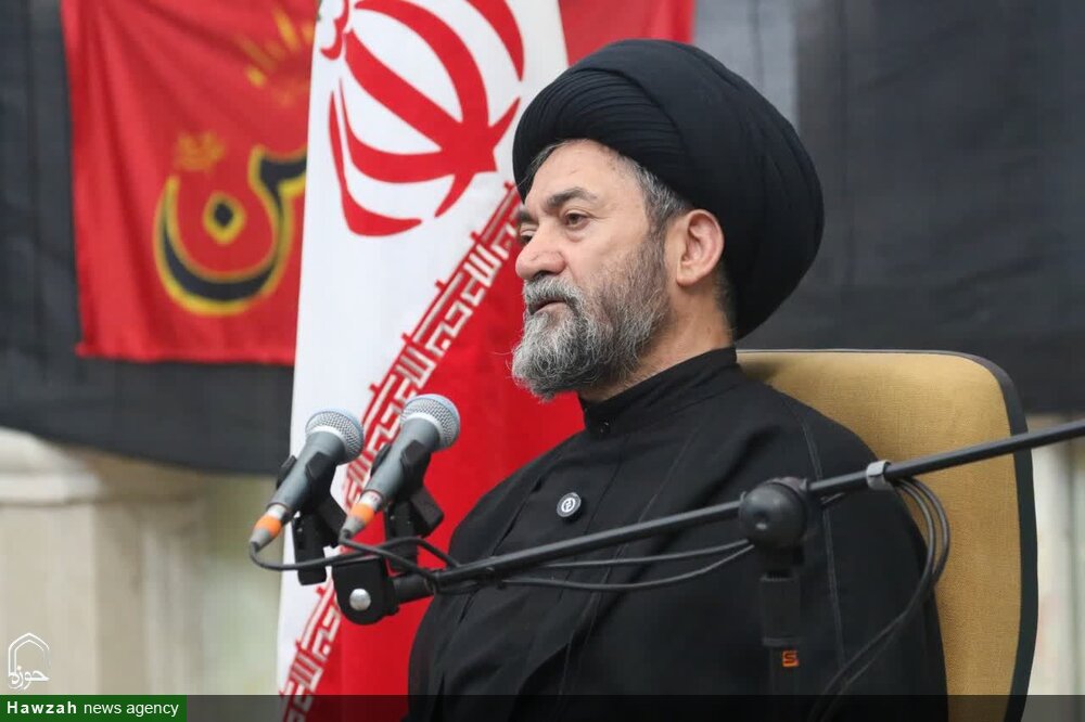 دیدار طلاب جدید الورود حوزه های علمیه استان اردبیل با امام جمعه اردبیل