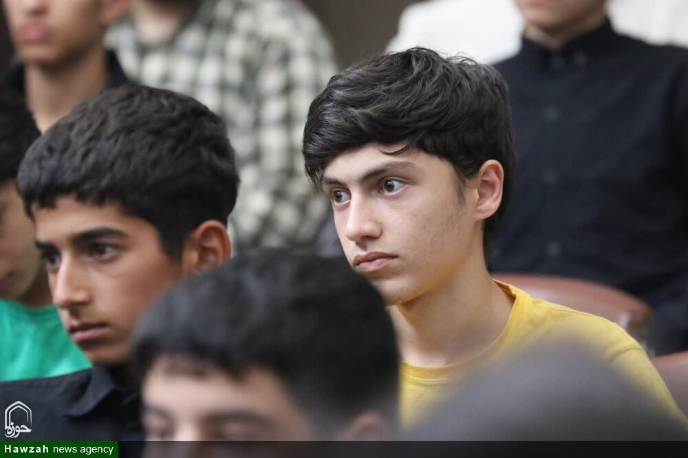 دیدار طلاب جدید الورود حوزه های علمیه استان اردبیل با امام جمعه اردبیل