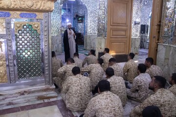 تور زیارتی و سیاحتی «امام‌زاده‌شناسی» ویژه سربازان برگزار شد