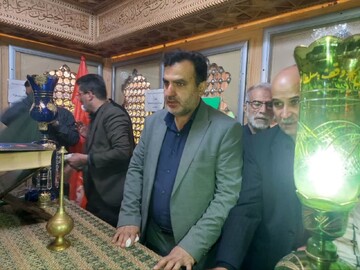 آیین غبارروبی ضریح مطهر حضرت سلطانعلی(ع) در اردهال کاشان برگزار شد