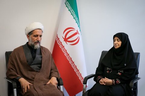 تصاویر /  دیدار معاون رئیس‌جمهور و رئیس سازمان حفاظت محیط زیست با نماینده ولی فقیه در استان قزوین