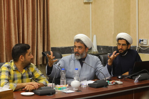 تصاویر / نشست بازخوانی تجارب مدیران رسانه ای در جنگ تحمیلی 12 روزه