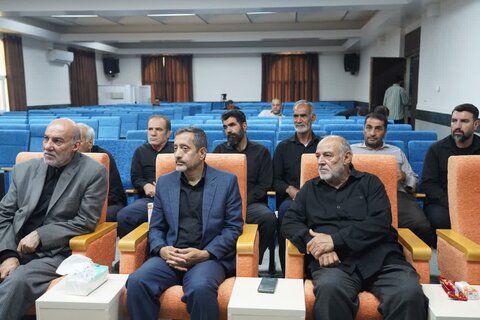 تصاویر مراسم تکریم از موکب داران شهرستان خرم آباد با حضور نماینده ولی فقیه در لرستان