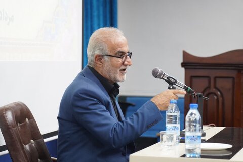 تصاویر مراسم تکریم از موکب داران شهرستان خرم آباد با حضور نماینده ولی فقیه در لرستان