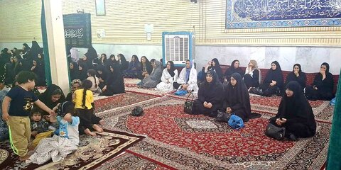 تصاویر مراسم شب عزای دردانه ابا عبداللّه الحسین (ع) حضرت رقیه(س)در الیگودرز