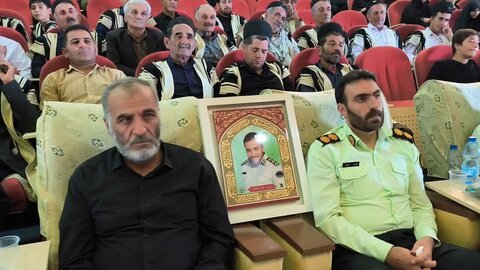 تصاویر مراسم اربعین شهدای لرستانی اقتدار کشور در الیگودرز