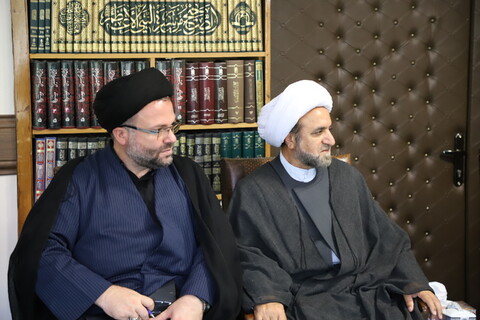 تصاویر | دیدار مدیر دفتر نمایندگی ولی فقیه در جمهوری آذربایجان  با نماینده ولی فقیه در استان آذربایجان شرقی