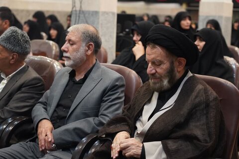 تصاویر مراسم گرامیداشت شهدای جنگ ۱۲ روزه در مدرسه علمیه فاطمیه خواهران خرم آباد